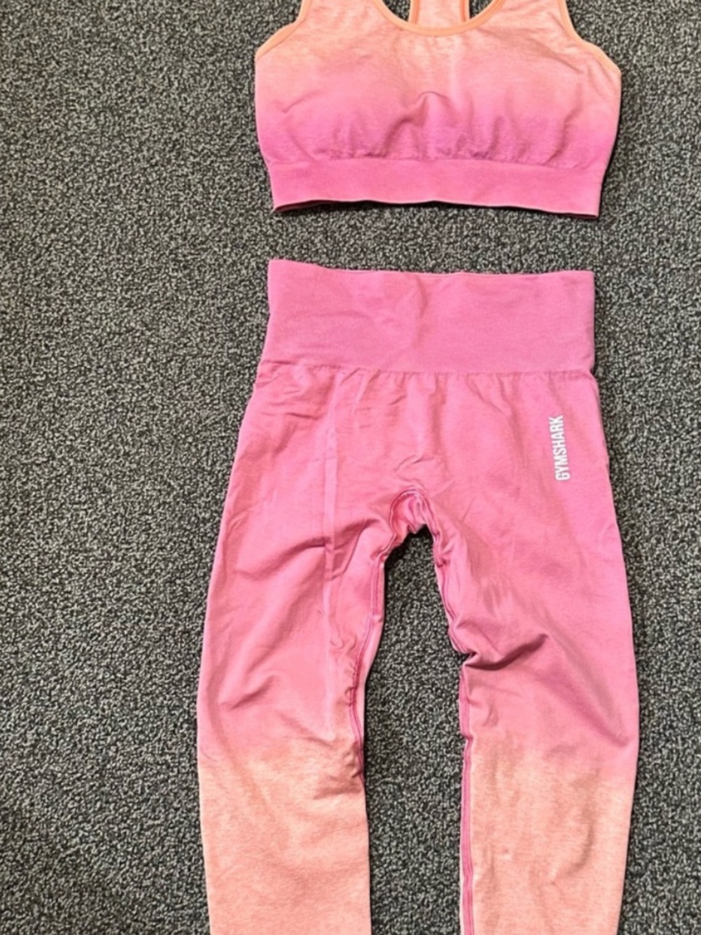 Gymshark Pink Ombre Set
